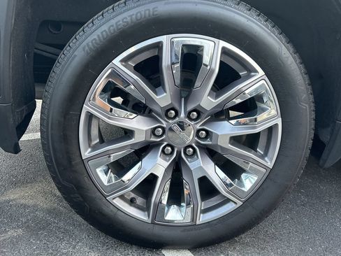 Used 2023 GMC Sierra 1500 Denali w/ Denali Reserve Package AWD/4WD image 19