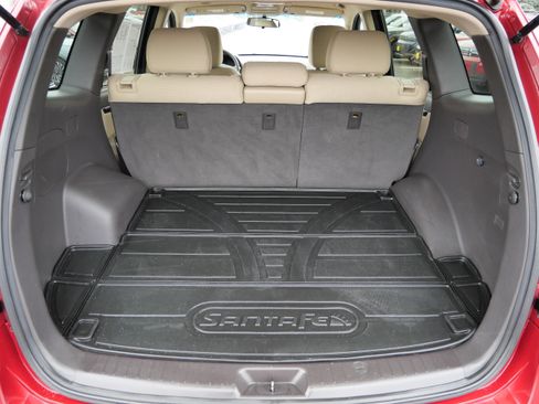 Used 2011 Hyundai Santa Fe GLS image 18