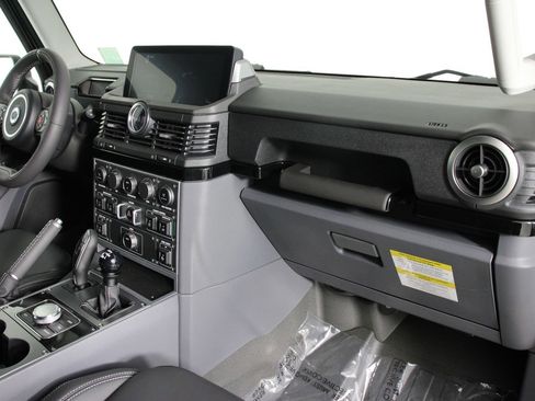 New 2025 INEOS Grenadier Fieldmaster Edition image 11