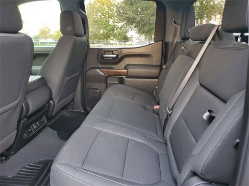 Used 2021 GMC Sierra 1500 Elevation image 11