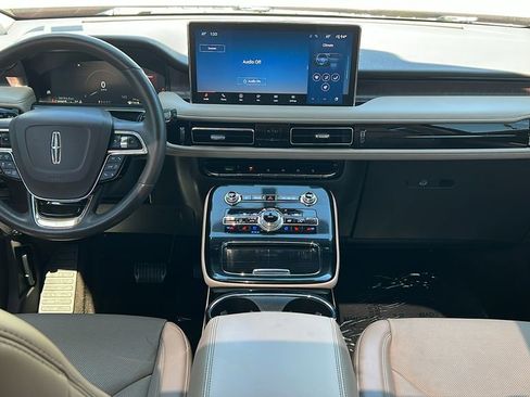 Certified 2023 Lincoln Nautilus Reserve w/ Equipment Group 201A image 11