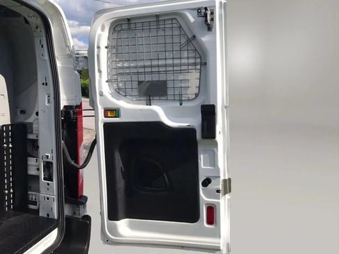 Used 2020 Ford Transit 250 Low Roof AWD image 30