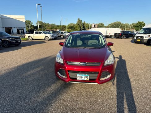 Used 2015 Ford Escape SE AWD/4WD image 2