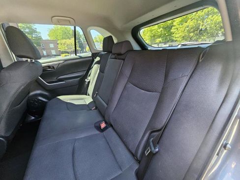 Used 2019 Toyota RAV4 LE AWD/4WD image 60