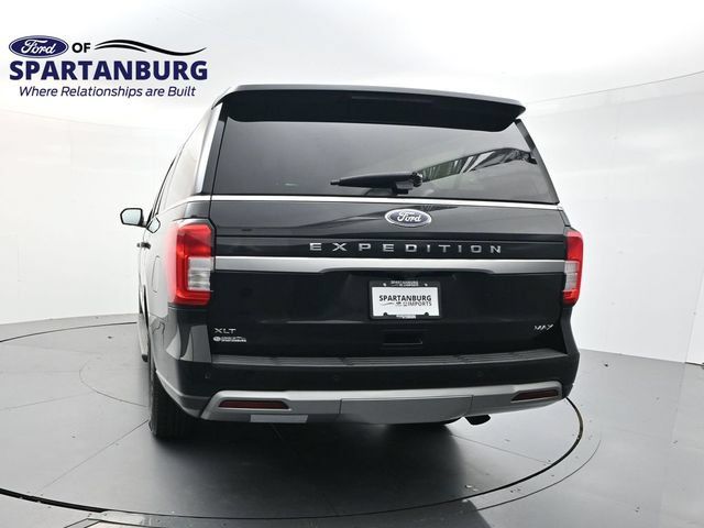 Used 2024 Ford Expedition Max XLT AWD/4WD image 6