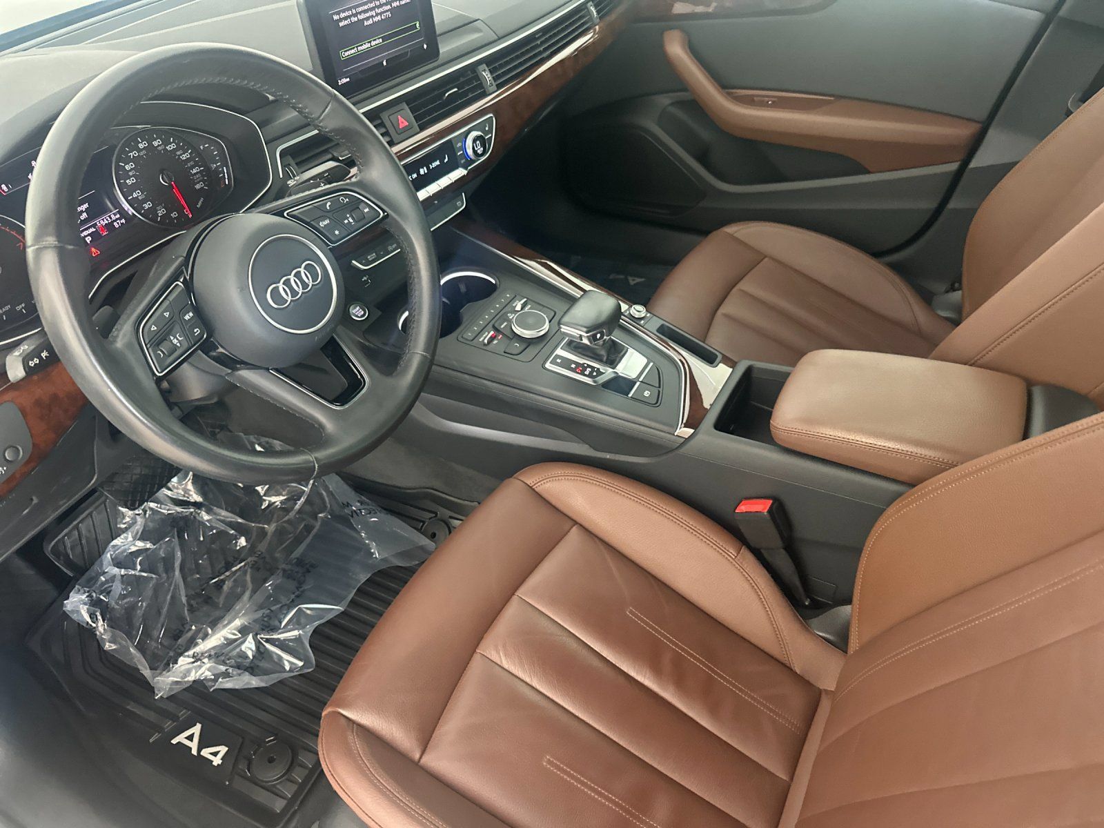 Used 2019 Audi A4 2.0T Premium w/ Convenience Package FWD image 10