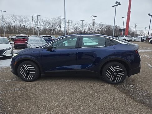 New 2026 Nissan Leaf SV+ image 4