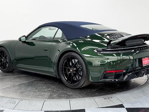 Used 2026 Porsche 911 GTS image 39