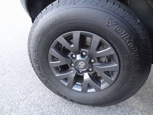 Used 2023 Toyota Tacoma SR5 image 31