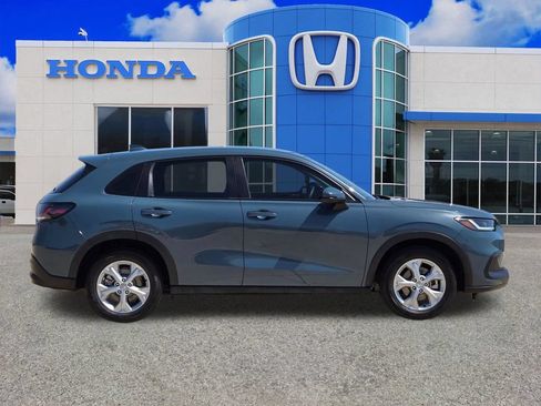 Used 2025 Honda HR-V LX image 2
