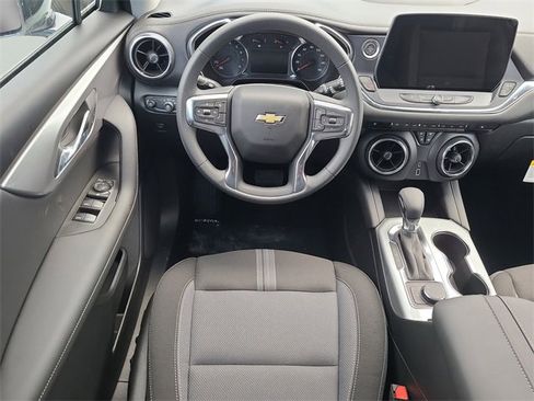 New 2025 Chevrolet Blazer LT w/ Midnight/Sport Edition image 12