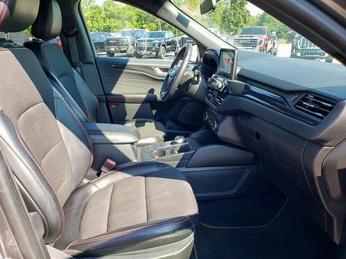 Used 2023 Ford Escape ST-Line image 29