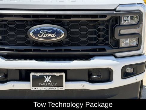 Used 2023 Ford F250 Lariat w/ Lariat Ultimate Package AWD/4WD image 4
