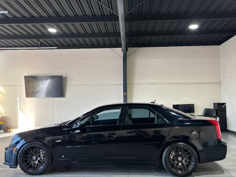 Used 2007 Cadillac CTS V RWD image 4
