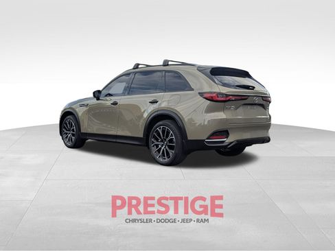 Used 2025 MAZDA CX-70 Plug-In Hybrid w/ Premium Plus AWD/4WD image 11