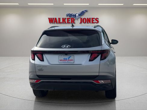 Used 2024 Hyundai Tucson SEL image 8
