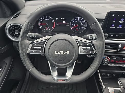 Used 2024 Kia Forte GT-Line w/ GT-Line Premium Package image 21