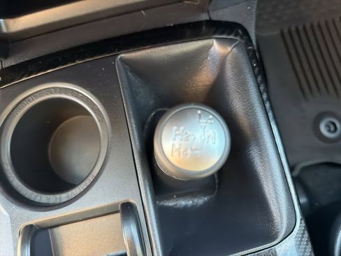 Used 2021 Toyota 4Runner Venture w/ Moonroof Package image 23