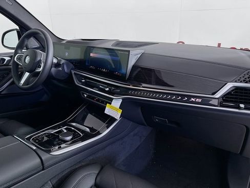 New 2026 BMW X5 xDrive40i w/ M Sport Package image 30