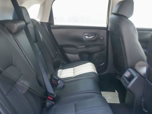 Used 2025 Honda HR-V EX-L image 15