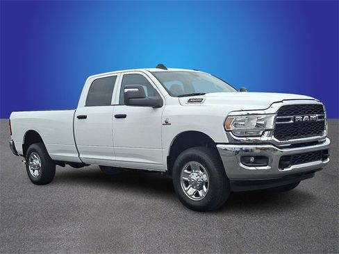 Used 2023 RAM 3500 Tradesman w/ Chrome Appearance Group image 3