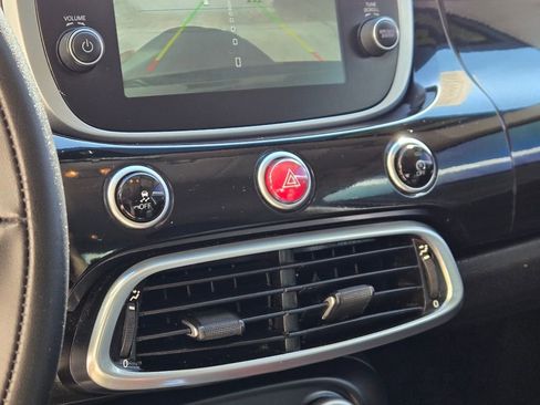 Used 2019 FIAT 500X Pop image 26