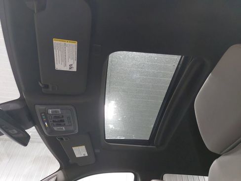 New 2026 GMC Sierra 1500 SLT w/ SLT Premium Plus Package image 29