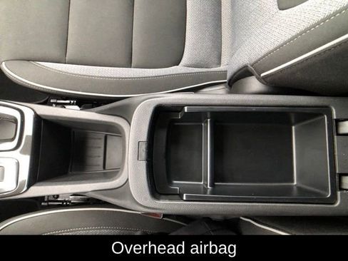 Used 2025 Chevrolet TrailBlazer LT w/ LT Cold Weather Package image 21