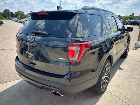 Used 2017 Ford Explorer Sport w/ Equipment Group 401A AWD/4WD image 5