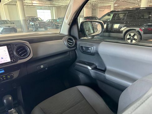 Used 2023 Toyota Tacoma SR5 RWD image 31
