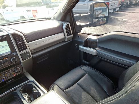 Used 2021 Ford F350 Lariat w/ Lariat Ultimate Package image 16