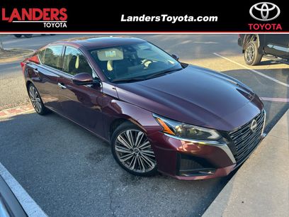 Used 2023 Nissan Altima 2.5 SL