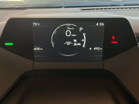 Used 2025 Toyota Prius LE FWD image 24