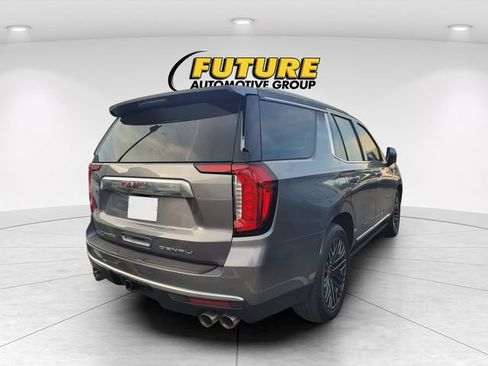 Used 2021 GMC Yukon Denali w/ Denali Ultimate Package image 3