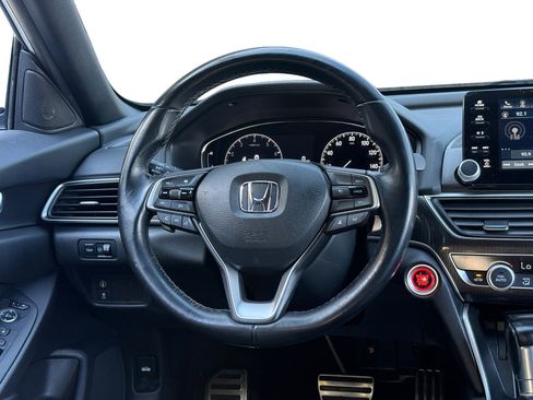 Used 2021 Honda Accord Sport image 12