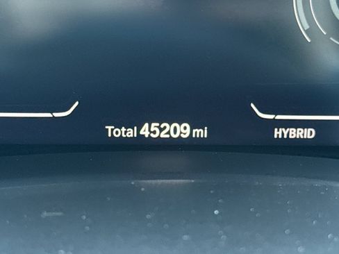 Certified 2023 BMW X5 xDrive45e w/ M Sport Package image 34