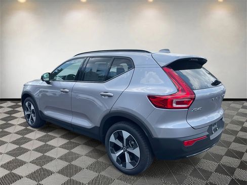 New 2026 Volvo XC40 B5 Plus w/ Protection Package Premier image 4