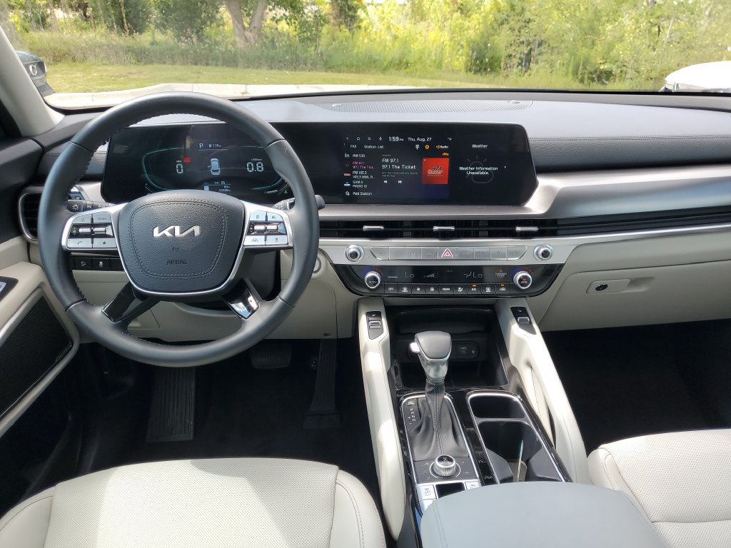 Used 2023 Kia Telluride S w/ S Sunroof Package AWD/4WD image 17