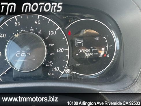 Used 2019 Nissan Versa Note SV image 16