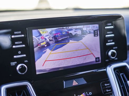 Used 2021 Kia Sorento EX image 24