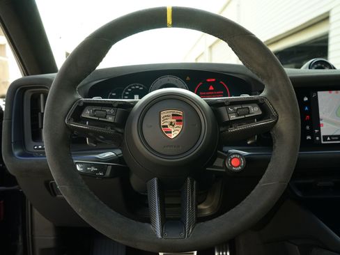 Used 2024 Porsche Cayenne Turbo GT image 17