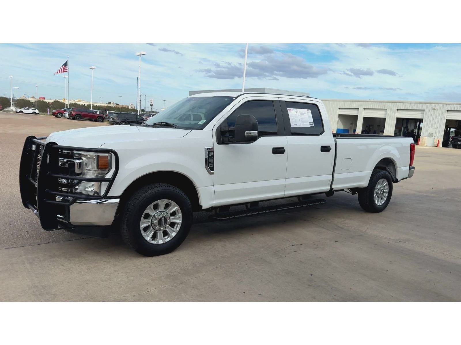 Used 2022 Ford F250 XL w/ STX Appearance Package RWD image 4