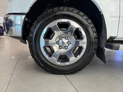 Used 2011 Ford F150 Lariat w/ Off-Road Pkg AWD/4WD image 11