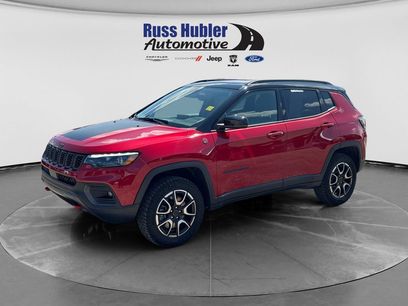 Used 2025 Jeep Compass Trailhawk w/ Trailhawk Elite Group