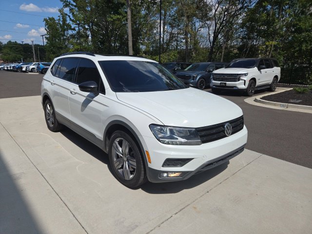 Used 2021 Volkswagen Tiguan SEL FWD image 3