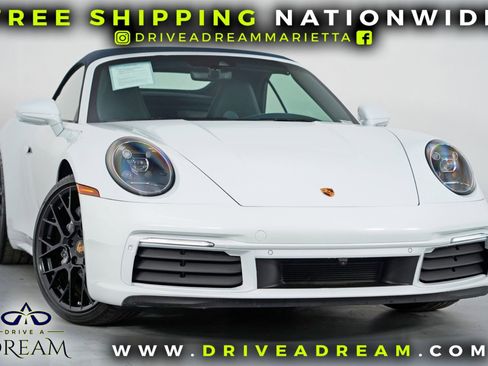 Used 2022 Porsche 911 Carrera image 2