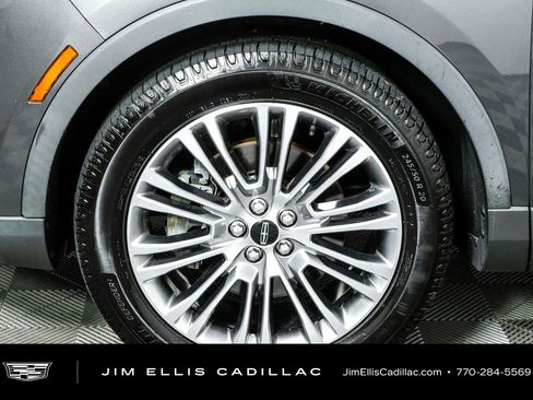 Used 2018 Lincoln MKX Reserve w/ Lincoln MKX Climate Package FWD image 38