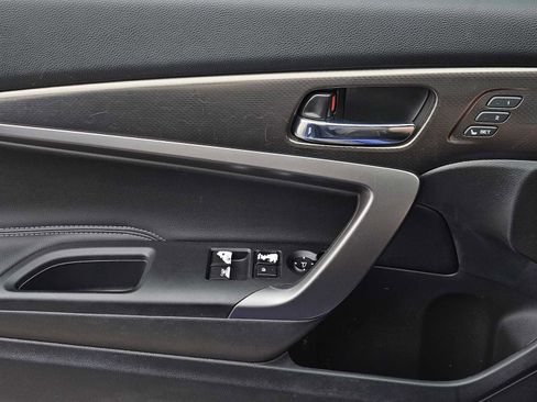 Used 2016 Honda Accord Touring image 22