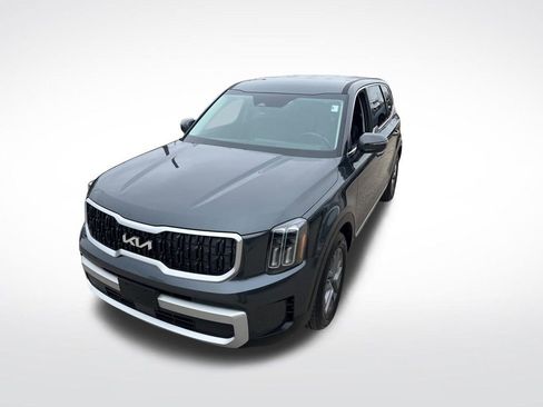 Certified 2024 Kia Telluride LX image 36