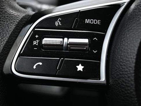 Used 2023 Kia Forte LXS w/ LXS Technology Package FWD image 18